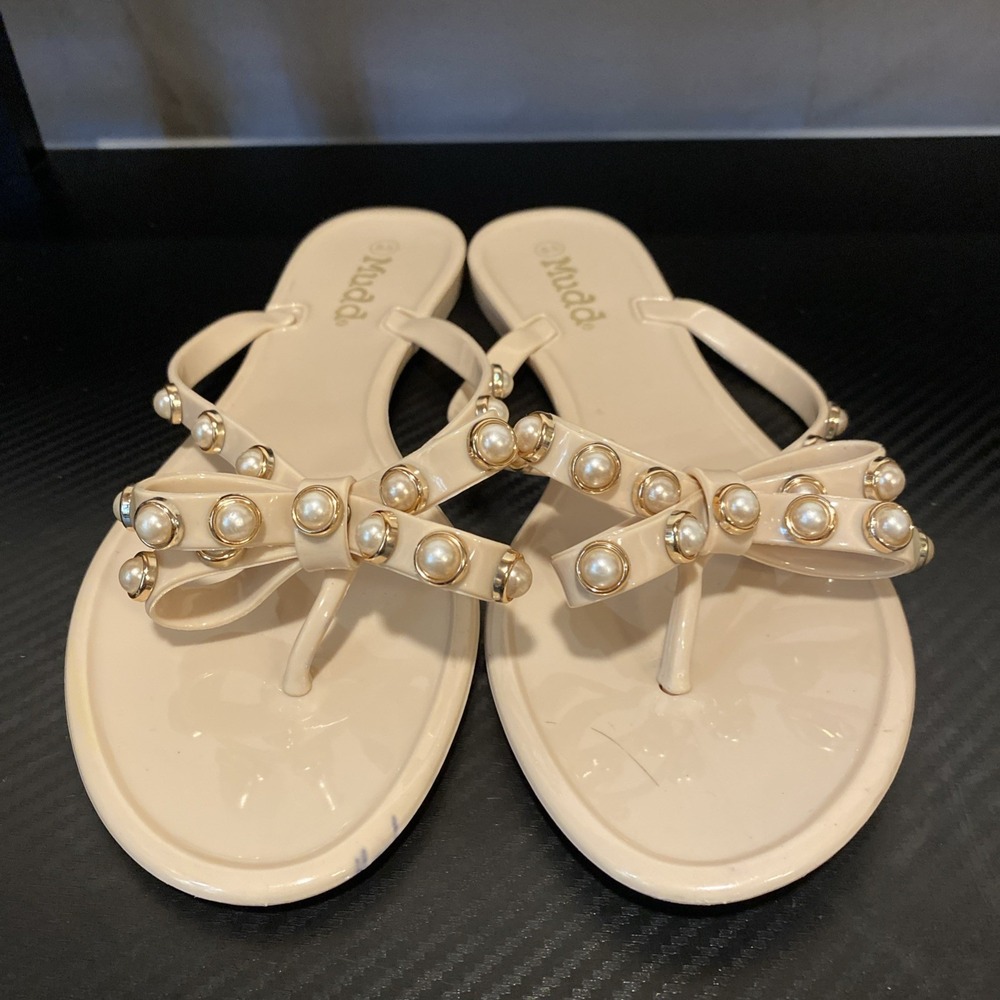NEW Mudd Women's Size -8.5 Cute Sandles -Gold Accented Bow w/Faux‎ Pearls